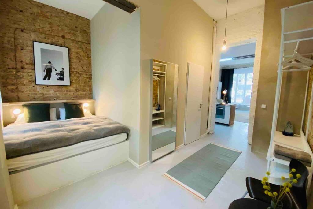 Appartamento Wunderschoene Ladenwohnung In Kreuzberg Berlino
